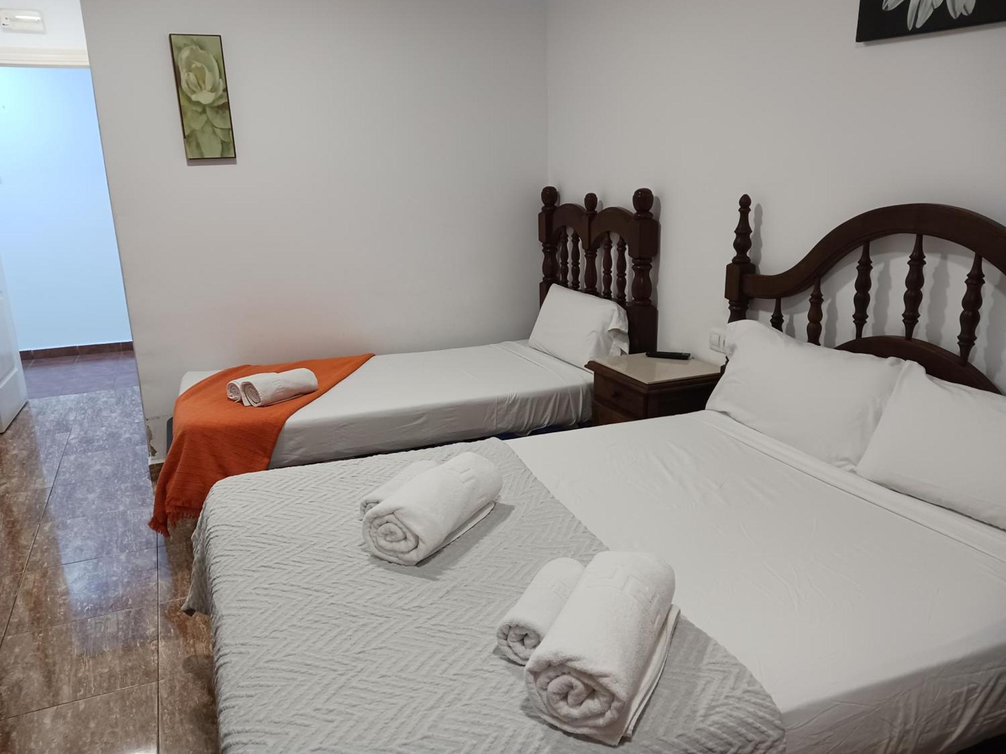 Hotel Manantiales Торремолинос Экстерьер фото
